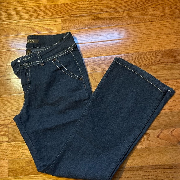 Beau Dawson Jeans, Size 6 Petite, Blue - Picture 3 of 10